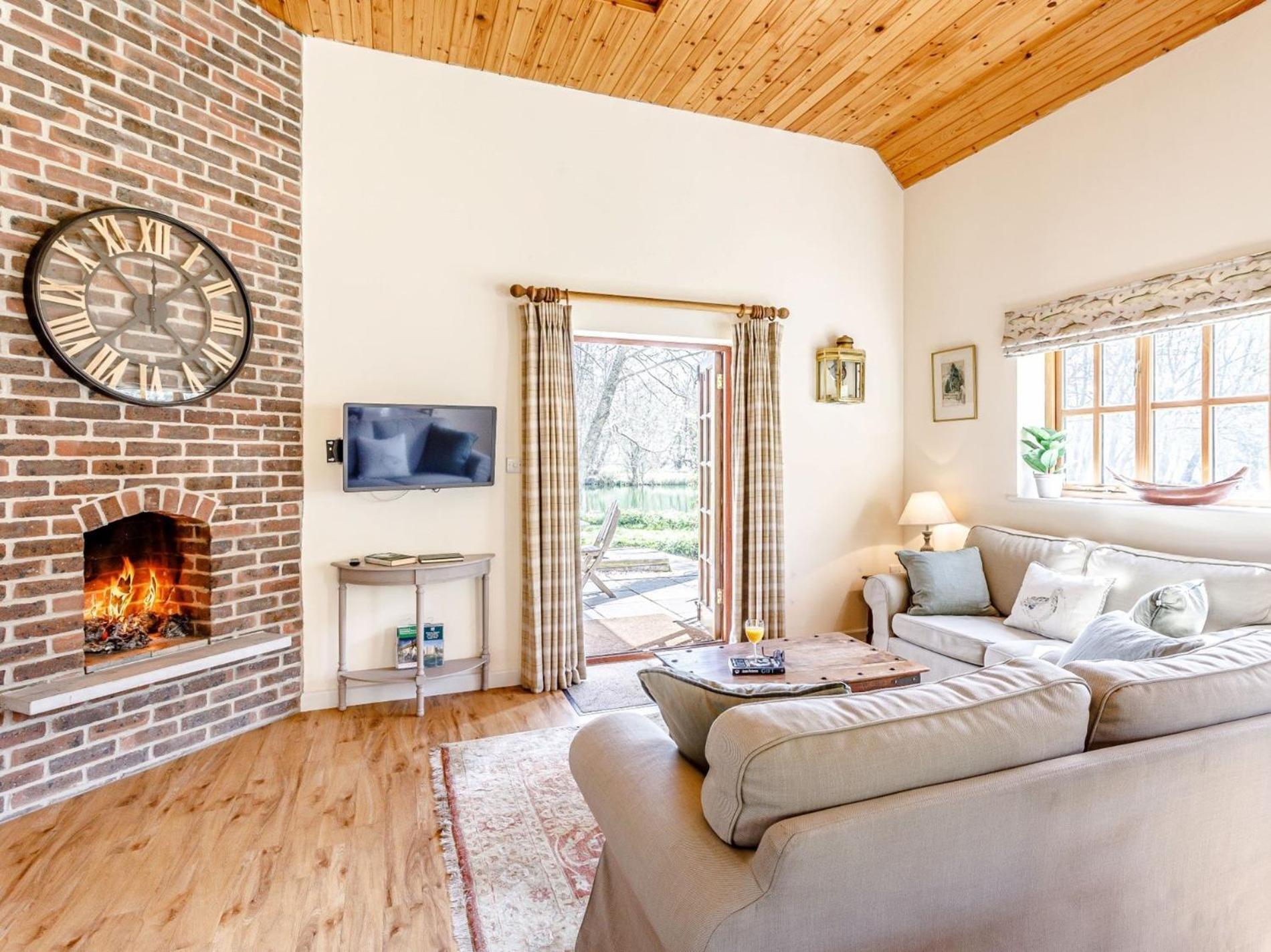2 Bed In Dorchester 75243 Frampton  Екстер'єр фото